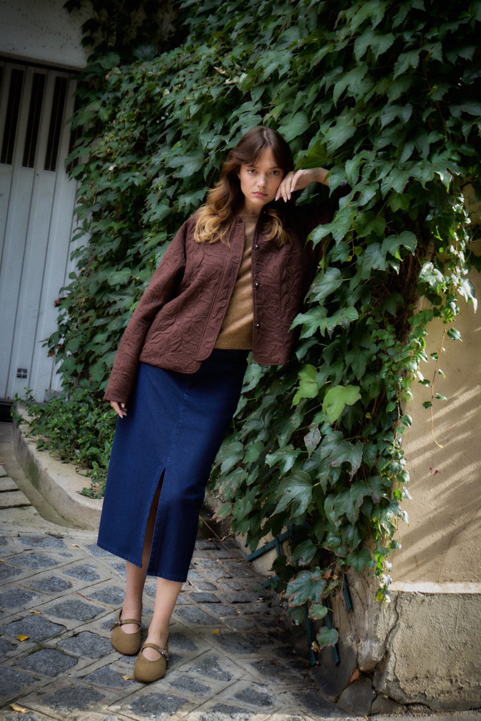 20126216-1 Κοντό Jacket με Ανάγλυφο Floral Σχέδιο ICHI - Image 1